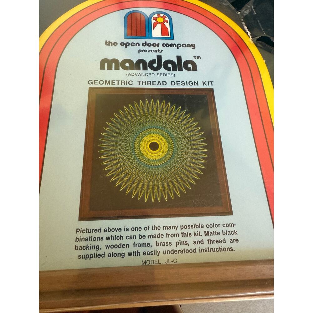 Open Door Company Vintage Mandala Geometric Thread Design Kit - new old stock - Picture 3 of 5